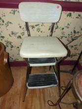 (DR) OLD STYLE COSTCO HIGH CHAIR/STEP STOOL, MISSING APPROXIMATE DIMENSIONS - 34" H X 17" W X 15.5"