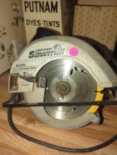 (KIT) CRAFTSMAN #315.108220 10 AMP 2-1/8 HP 7-1/4 IN. CIRCULAR SAW, WHAT YOU SEE IN PHOTOS IS WHAT