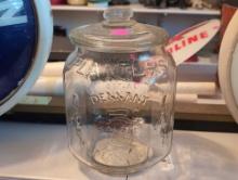 (BR2) VINTAGE CLEAR GLASS PLANTERS PEANUTS PENNANT 5 CENT PEANUTS JAR WITH LID. MEASURES 7-1/2" X