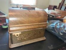 (BR3) LOT OF 2 EDISON STANDARD PHONOGRAPHS,COMES WITH 1 HORN, DIMENSIONS 13" W X 9" D X 11" H,