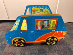 Full-Kids-Size Van Activity Play Center w/ Lots of Do-Dads and Gadgets