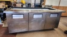 TRUE Model TSSU-72-30M Refrigerated Sandwich / Salad Prep Table, No Top Lids or Hinged Covers