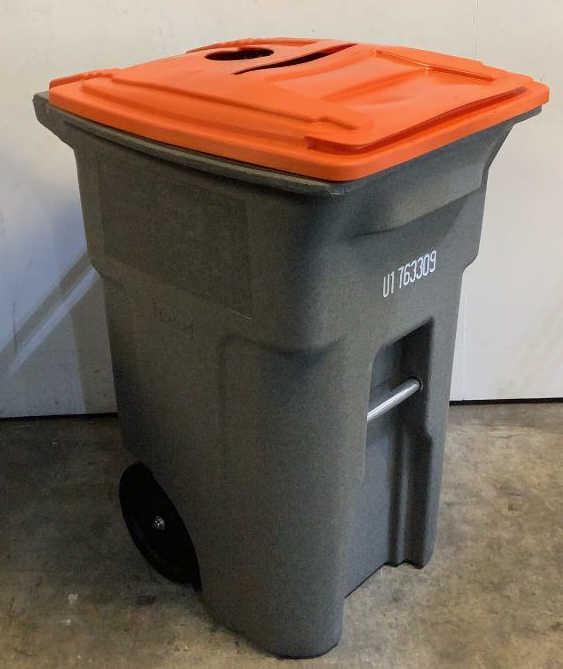 (2) Toter 64 Gal Trash Cans