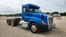 2015 FREIGHTLINER CASCADIA 125 DAYCAB TRACTOR TRUCK, 607970 MILES,  DD13 12