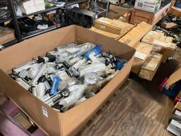 OVER QTY) 150 HYDRAULIC AND PNEUMATIC CYLINDERS