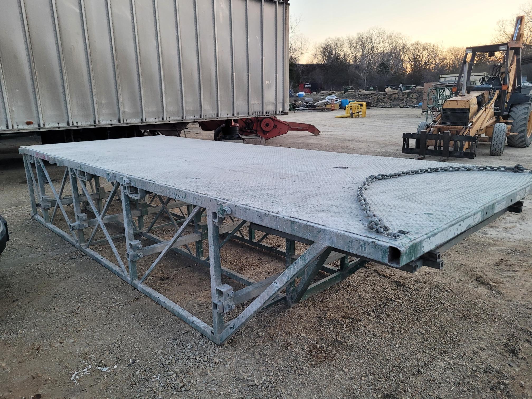 Hydro Mobile 18 Foot Wing