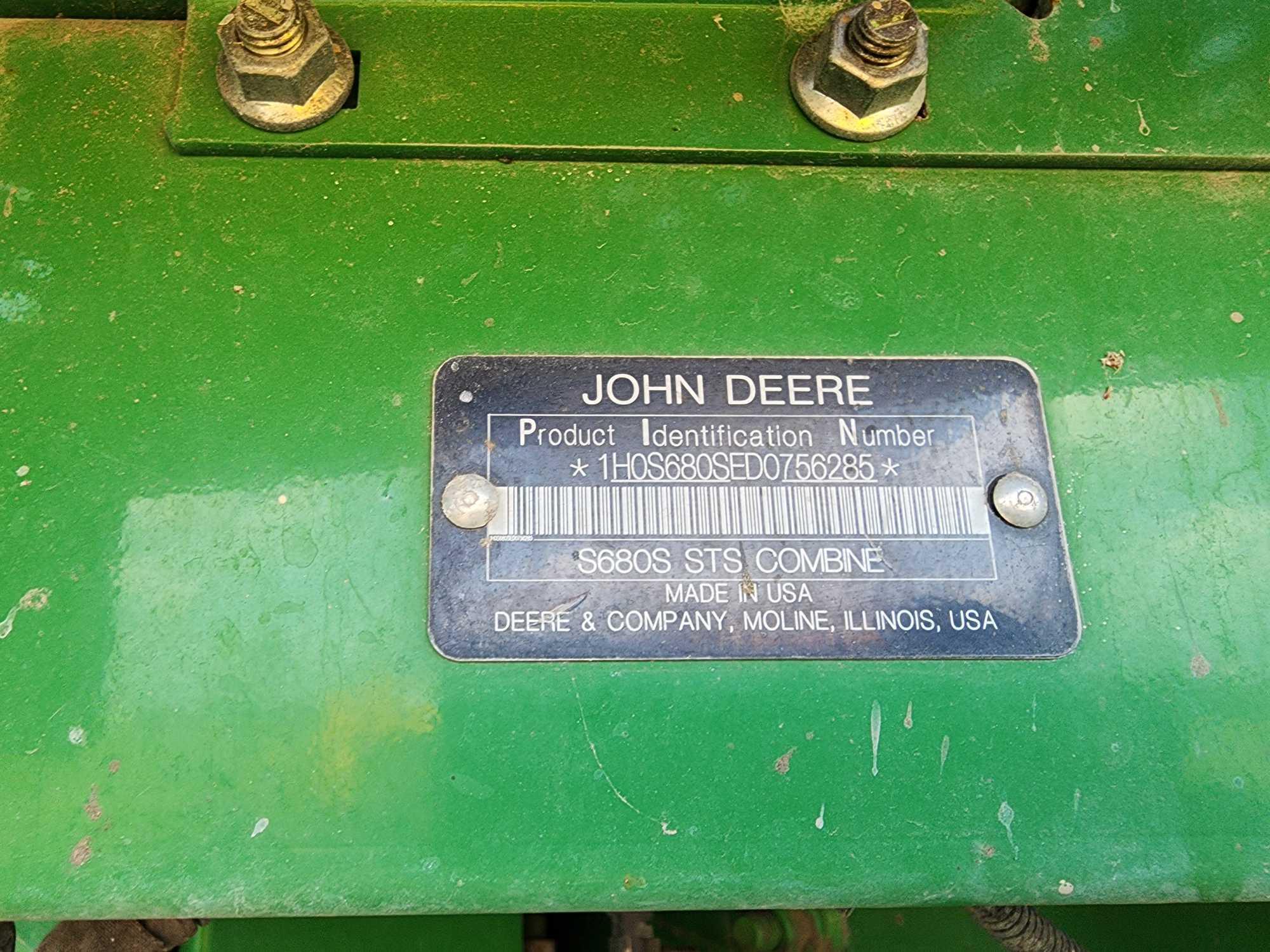 John Deere S680S STS Combines