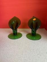 Federal glass emerald green Cali lily vases