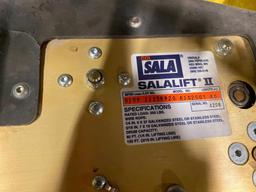 Sala 350 LB. Cap. Tripod & Salalift II Manual Hoist, Model 8102003