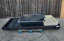 LOT of Hydroponic Trays